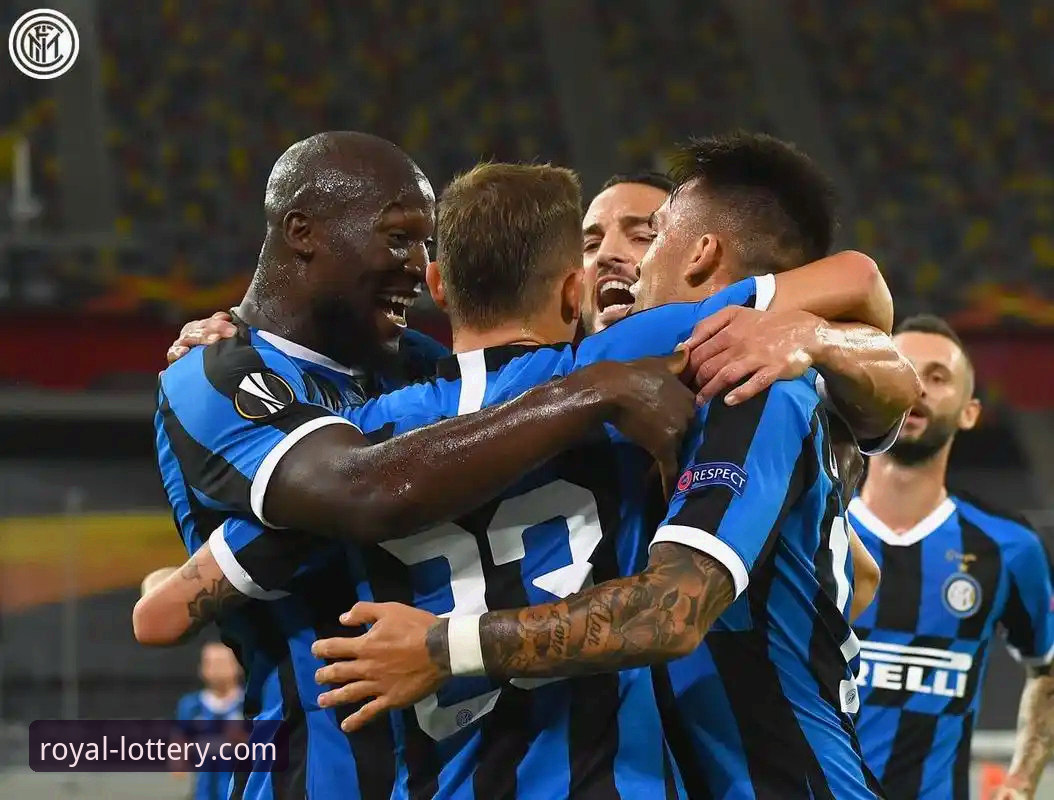 资深用户分享：在皇冠体彩官网深度解析国米大胜背后的攻防哲学